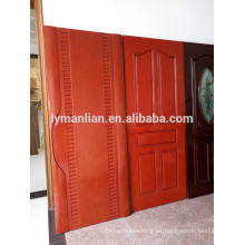 Precio de fábrica moldeado de madera en puertas de madera de diseño.